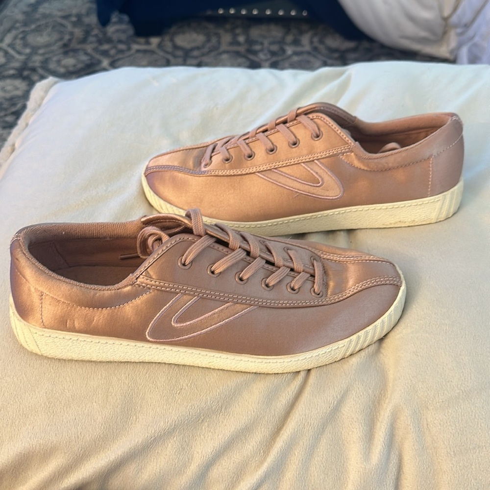 Tretorn® x Madewell Sneakers in Rose Satin